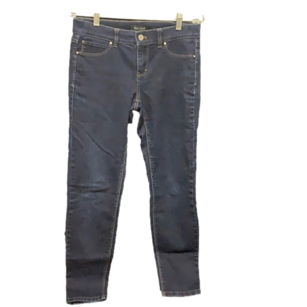 𝅺WHITE House Black Market | skinny leg jeans